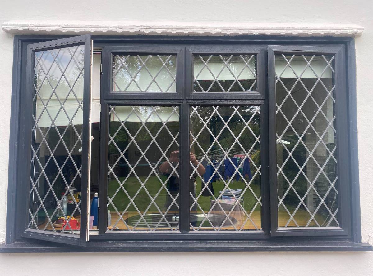 Glazing repair specialists in Bromley and Kent